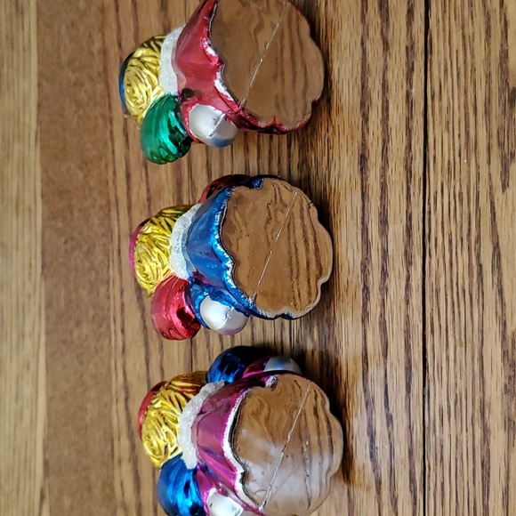 Set of Three Angel Ornaments - Picture 9 of 11